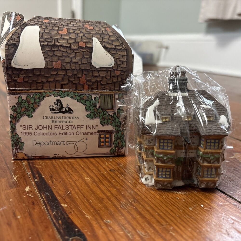 NEW Dept 56 Christmas Dickens Heritage Sir John Falstaff INN 1995‎ Ornament